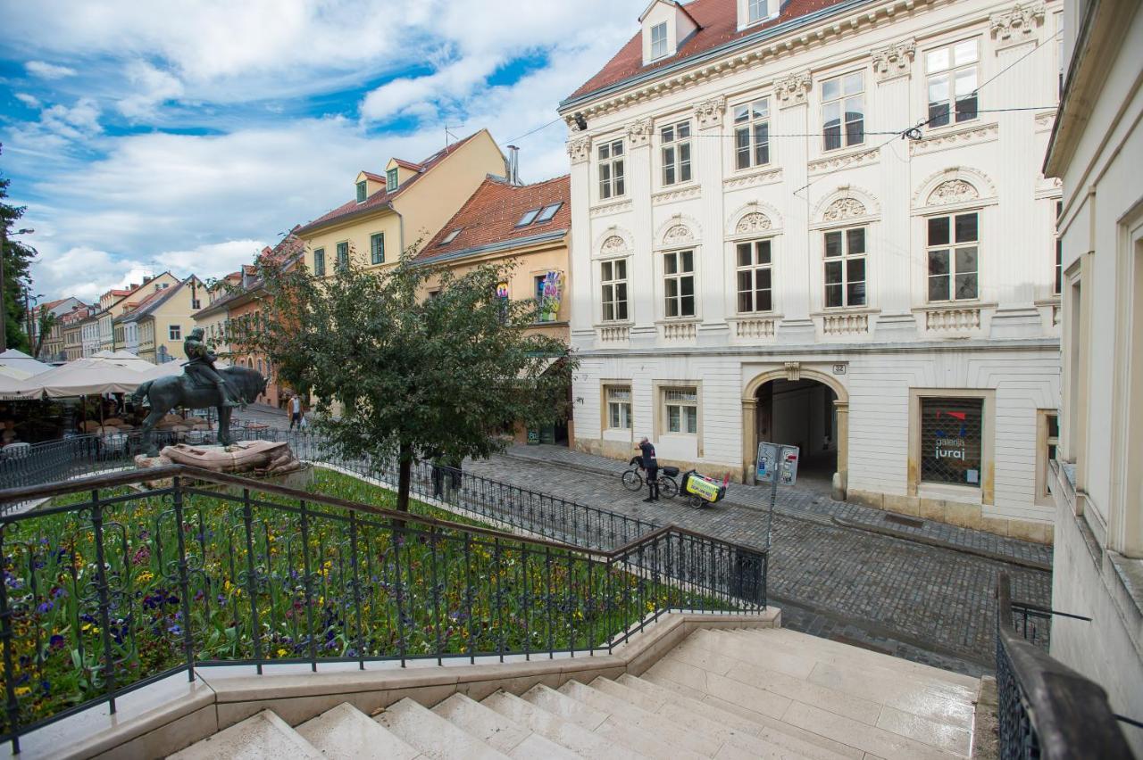 Apartment With A View Zagreb - Center Buitenkant foto